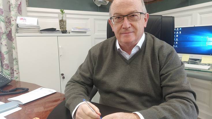 Udalbatzaren erabakia errespetatzeko "ahal den guztia" egingo duela adierazi du Javier Zubizarreta alkateak