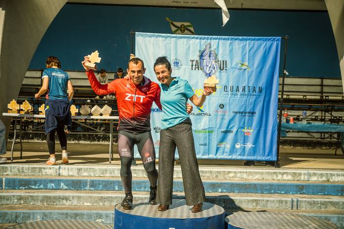 Vanessa Cerrajero Gipuzkoako txapeldun, beteranoen esprint distantziako duatloian